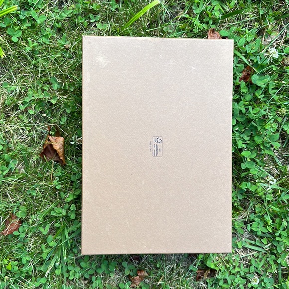 **AUTHENTIC** Burberry Bucket Hat